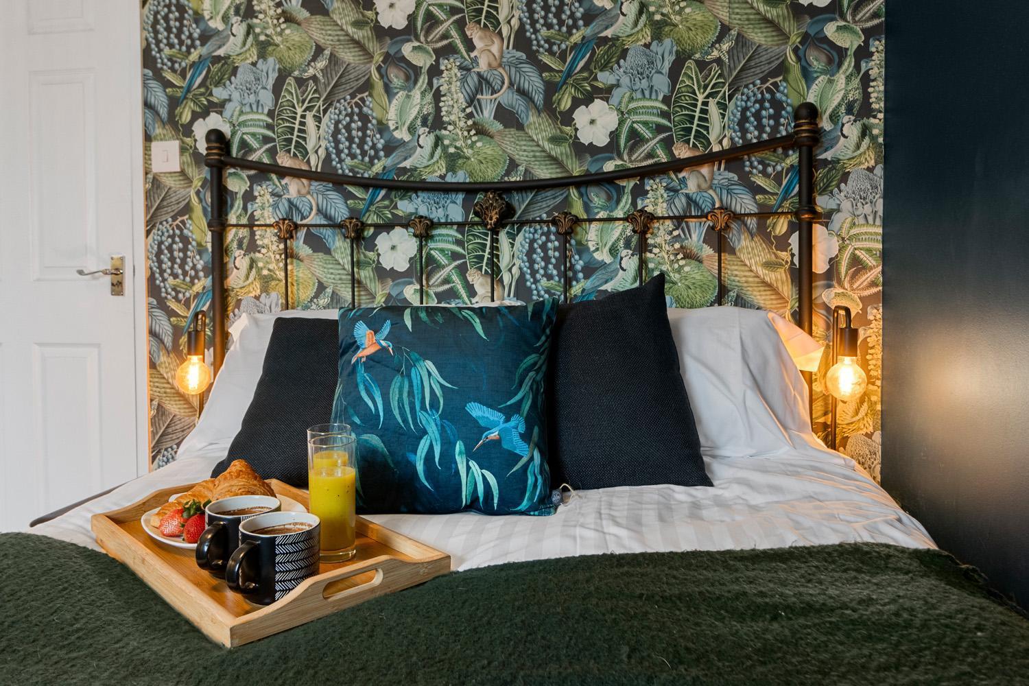Stylish 2 Bed Apartment Near Beach, Parking, Wifi, Netflix Тинмут Екстериор снимка